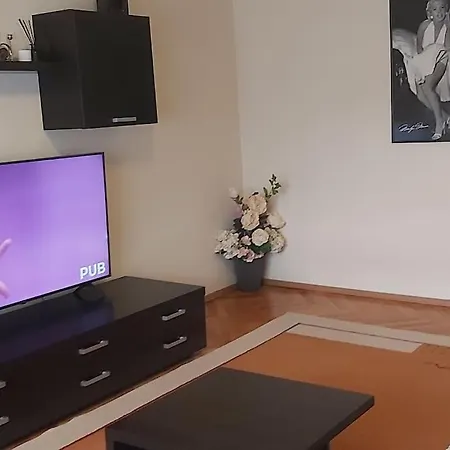 Apartment Dan - Two Bedrooms *